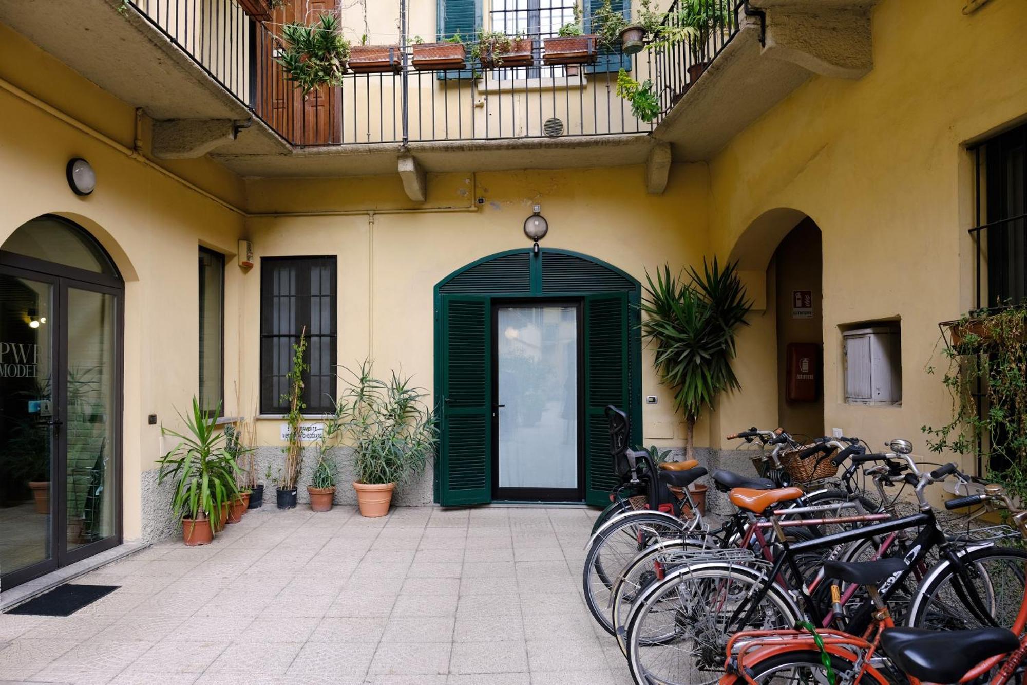 Comecasa Loft In Porta Romana Near Policlinico Mangiagalli Мілан Екстер'єр фото
